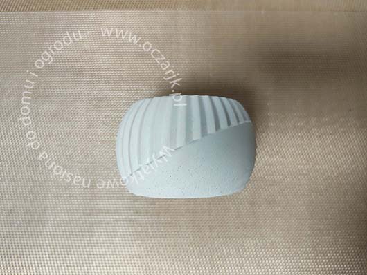 Pojemnik na świeczkę lub precjoza, pojemnik na kadzidełko