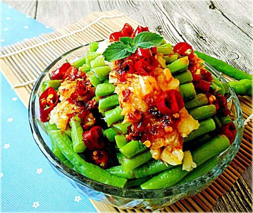 Wspięga Wężowata, Kowpea jadalna